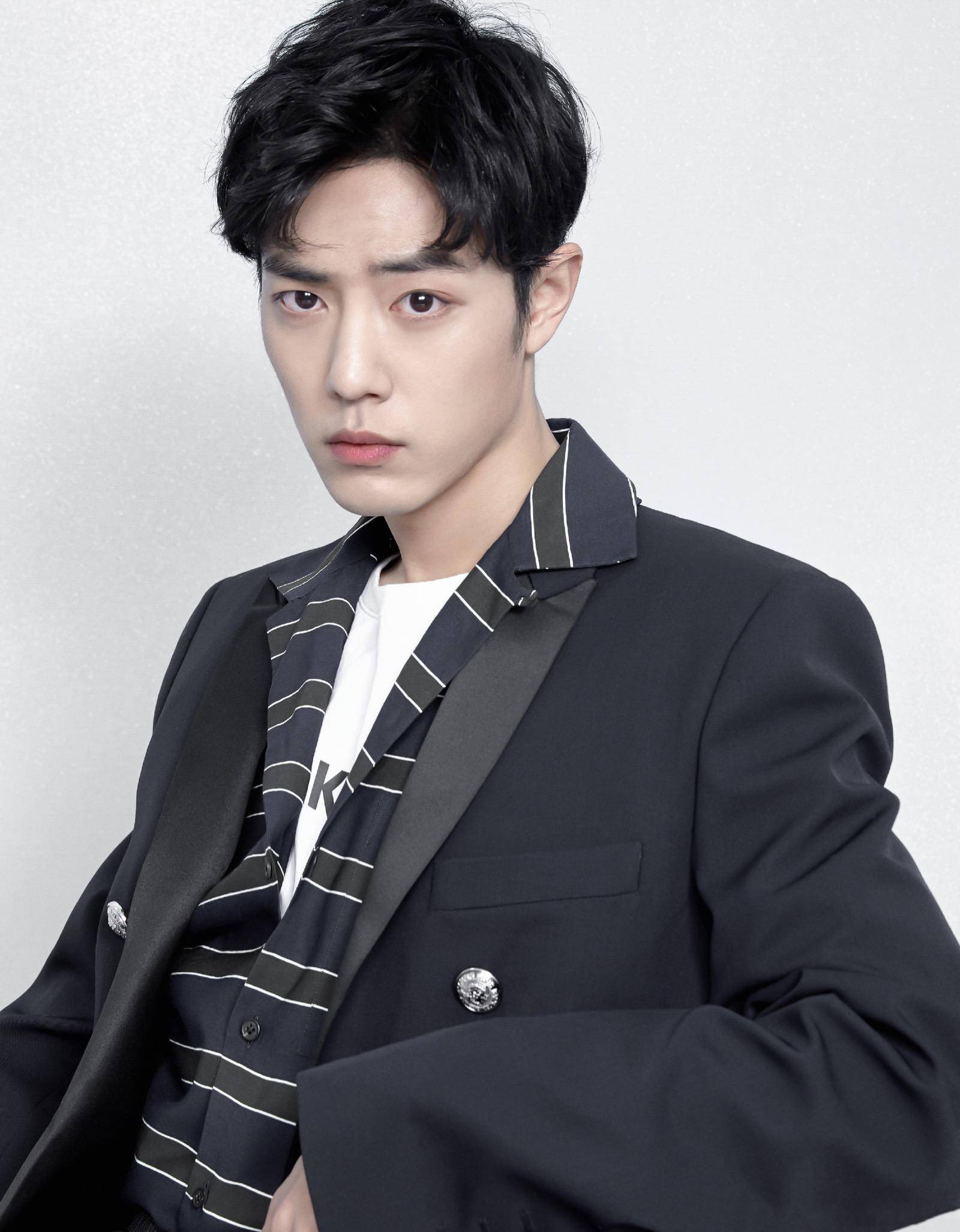 人红是非多,肖战因在片场嘟嘴被说,这也能算是黑点吗?