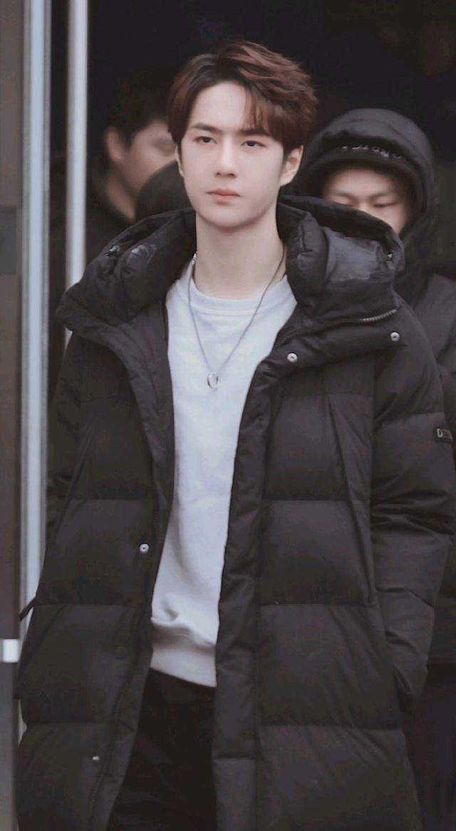 陈情令现代续写之浮生若梦321章-圣诞村_肖湛_伊博_蓝湛