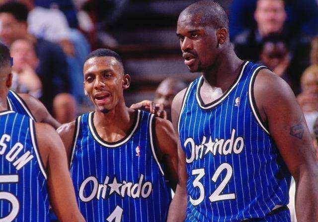 科普之球队篇:联盟三十队历史,球队已退役球衣都有谁(3)_纽约尼克斯