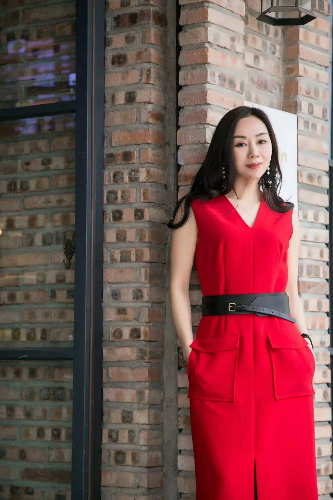 东方艺璇主动自律成就极致自由