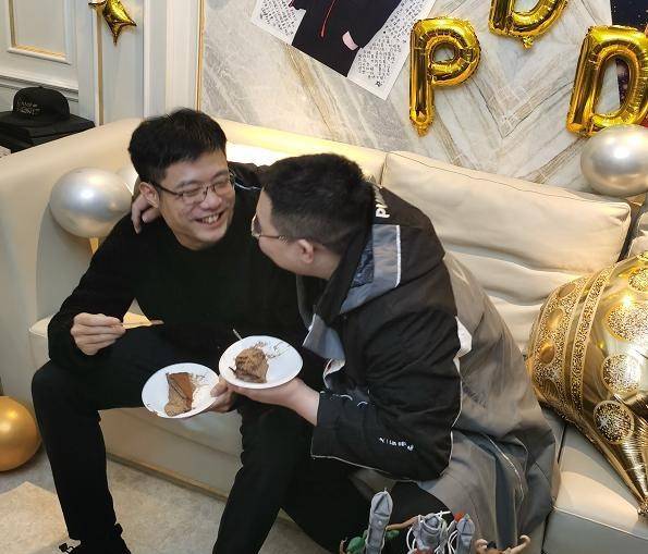 小象互娱花大代价签约茄子茄子本身的价值就值这个代价