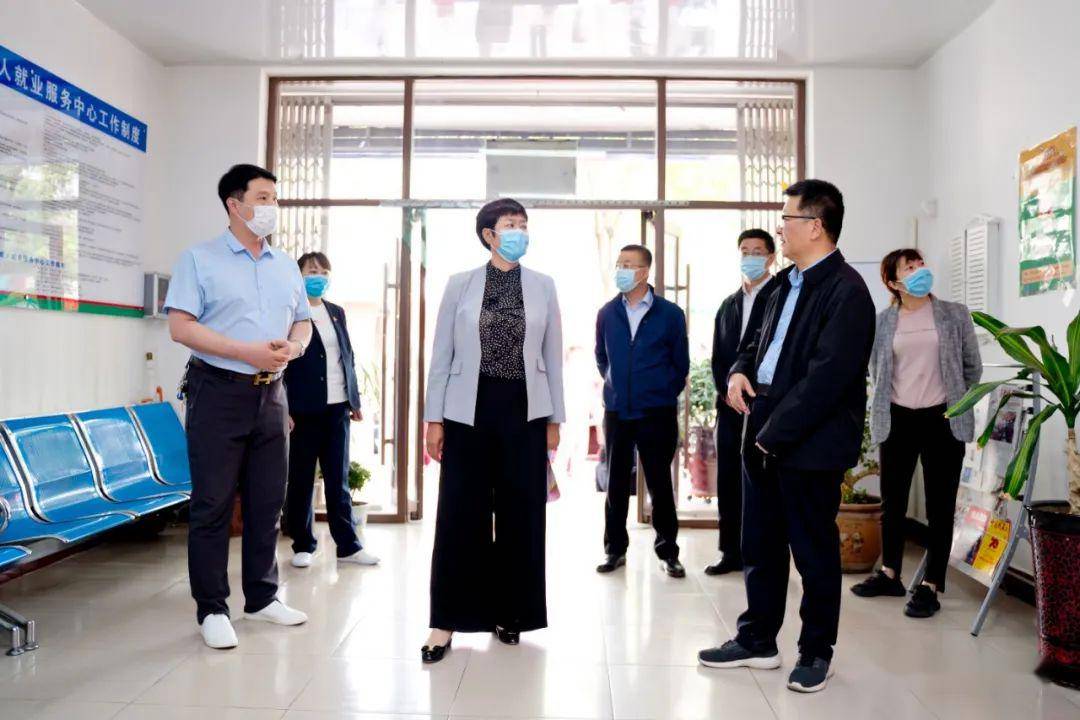 王秀莲副市长参加助残日活动向全市残疾人兄弟姐妹送来节日祝福_包头