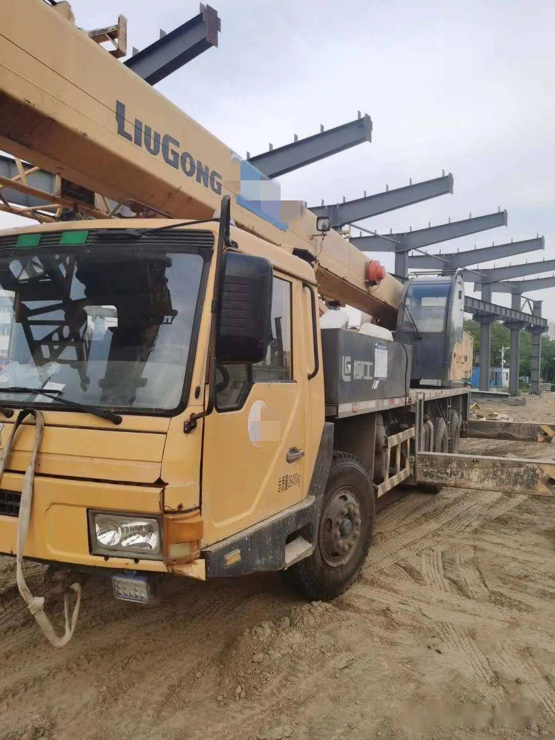 2013年柳工20吨 江苏