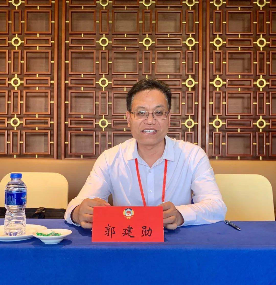 张逢委员:听了秦书记的话,我要从以下三个方面加强学习,切实履职:一是