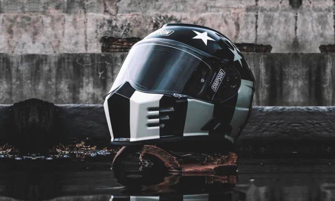 宇宙最强stig的simpson头盔hans背背佳,正式登陆酷乐商城