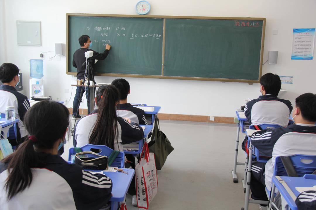 浑南区沈阳市第51中学: 举全校之力 聚全校之智 筑牢师生安全防线