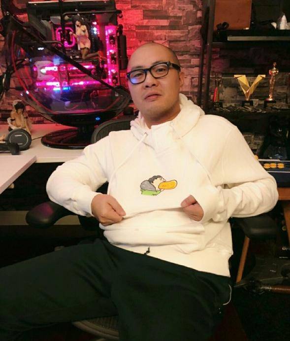 刘杀鸡因diss平台一事被封禁直播放言表示既然如此我反了