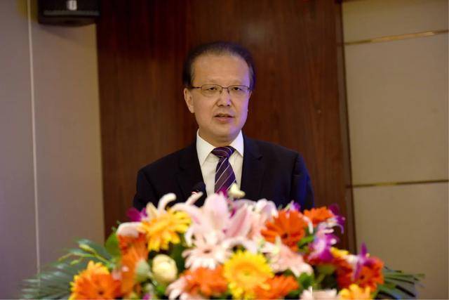 四川大学法学院教授杜玉琼,西南民族大学法学院院长杜文忠,四川自由