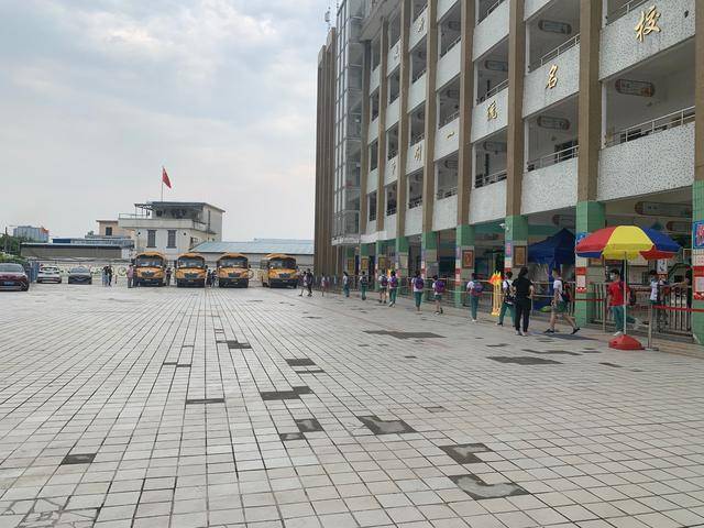 番禺|同心小学复课第一天:亲爱的孩子们,过去的经历无论好坏,都是成长