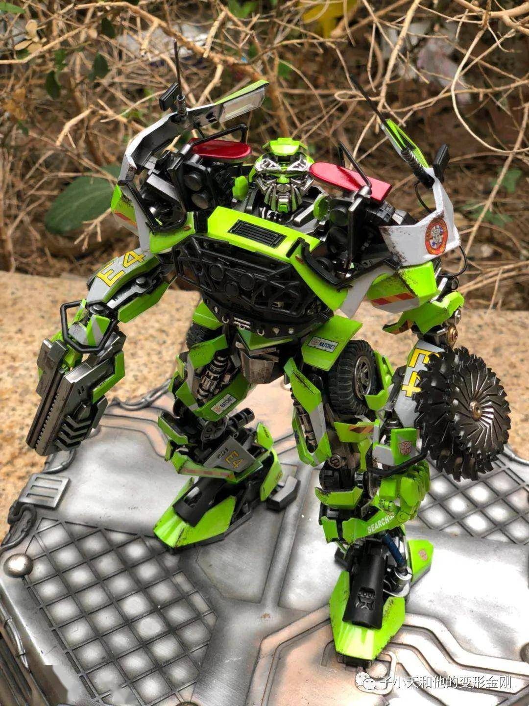 有看点秋风重涂电影救护车双头震荡波重涂还原度很棒