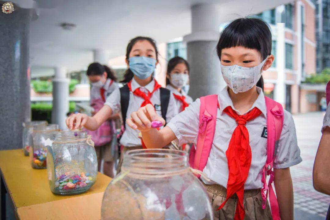 荔灣區芳村小學表示,按照指引不得混班,暫不開設基礎託管和個性化託管