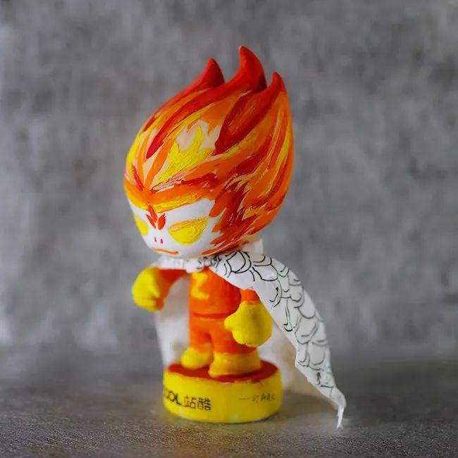 你没见过的百变站酷小z!