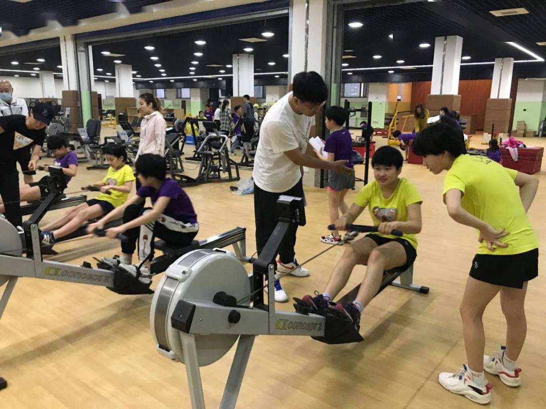 体科所指导乒羽中心运动员开展体能测试