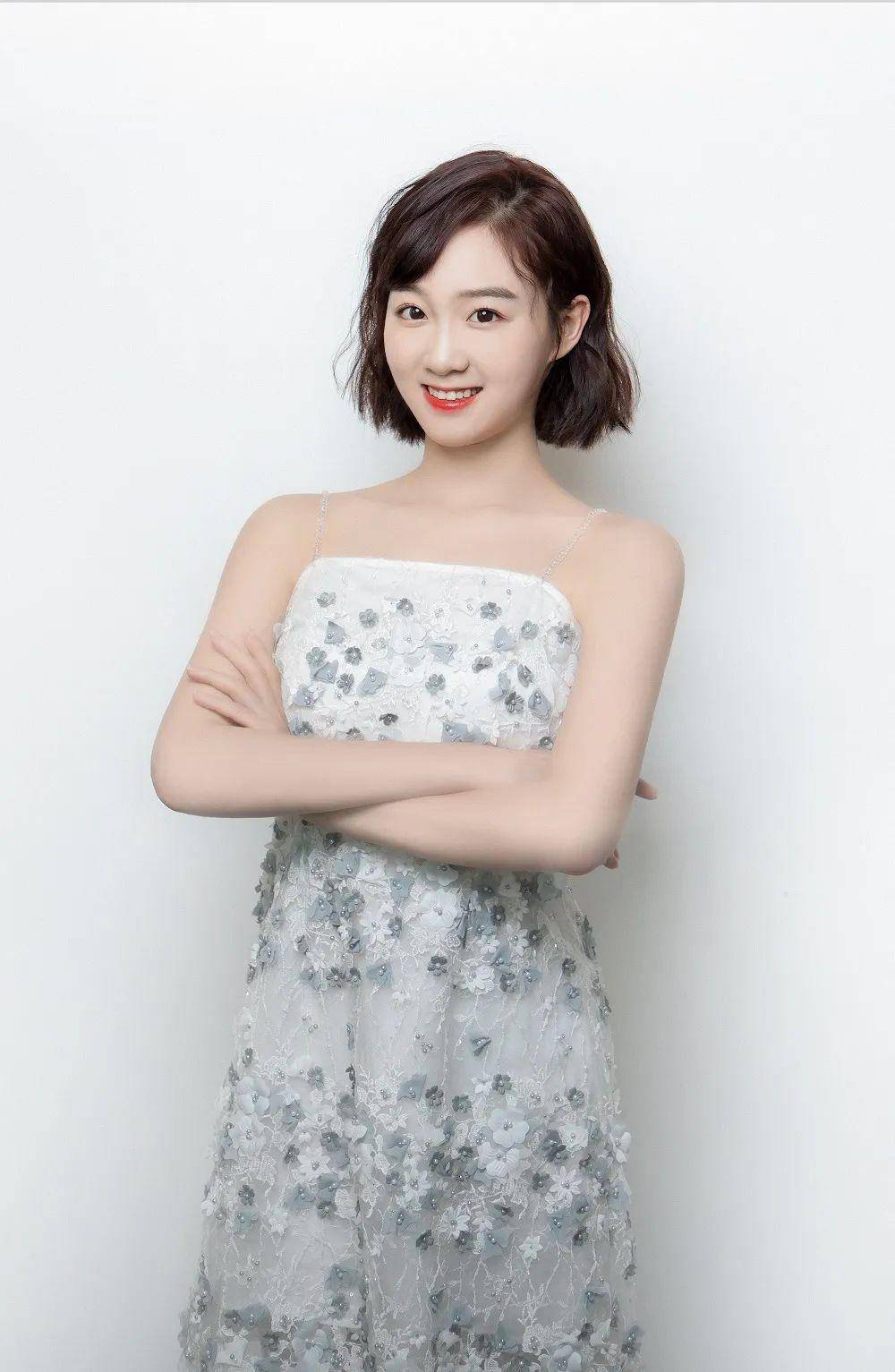 甜妹李子璇"养生girl"头衔认证!今夏最in养生单品get