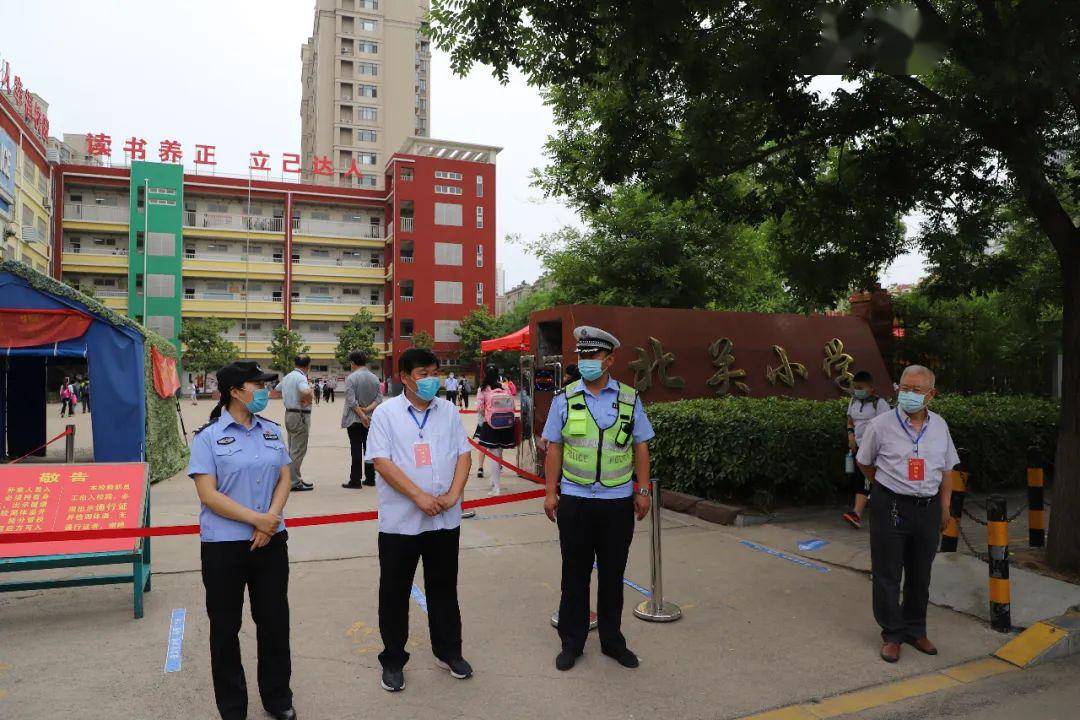 北关小学67强化落实抓好常态防控和应急处置67