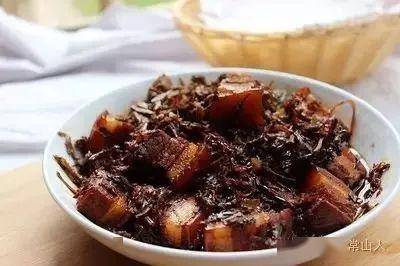 百吃不厌咸菜肉满是爱的味道