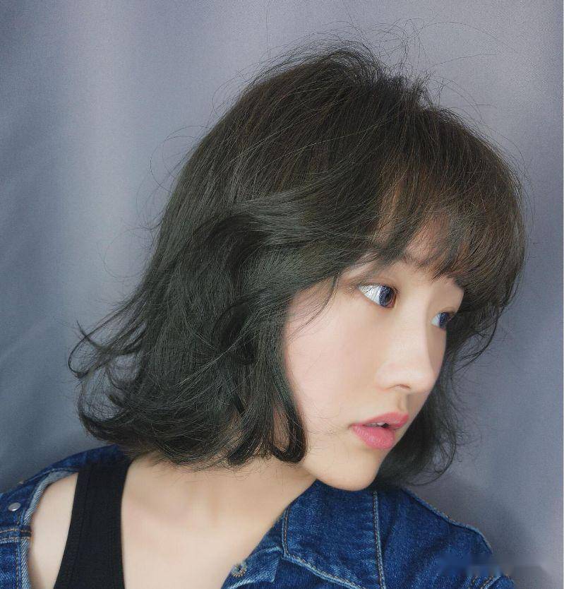 2020最新流行不长不短发型