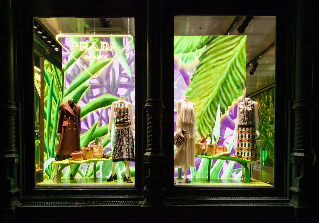 跟着prada的陈列,学习时尚哲学