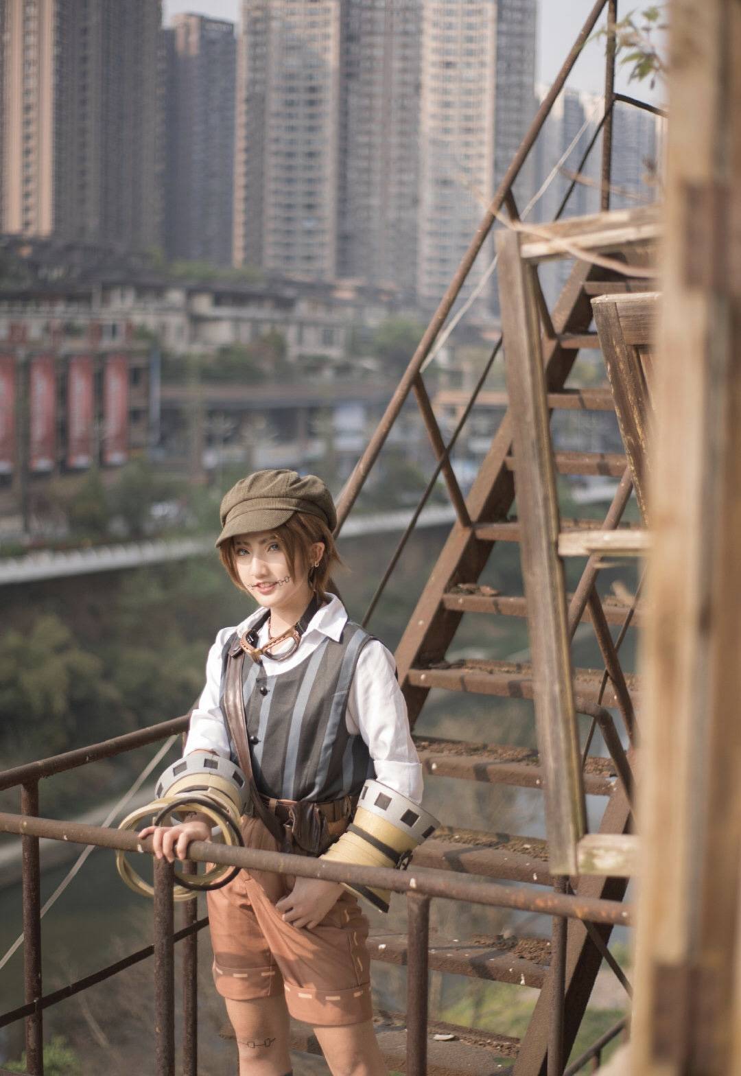 第五人格佣兵奈布cos:虽然是个女coser,但却一点都不违和