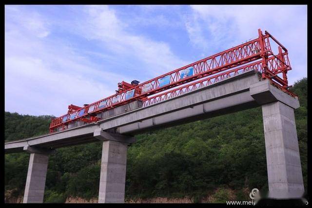 建设中的312国道何家坪高平段