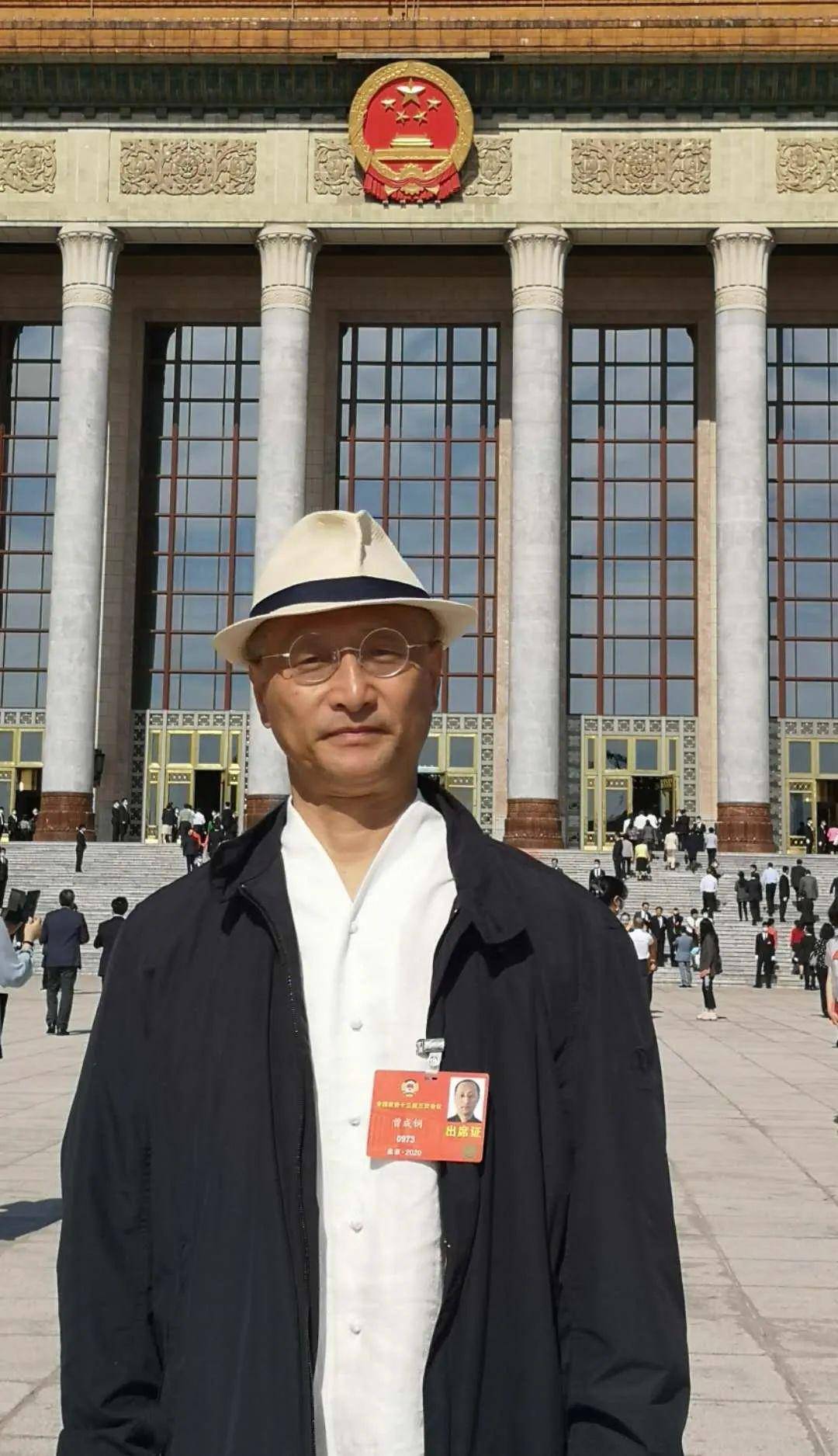 2020 两会声音丨清华美院教授曾成钢,双聘教授李象群为文化艺术界发展