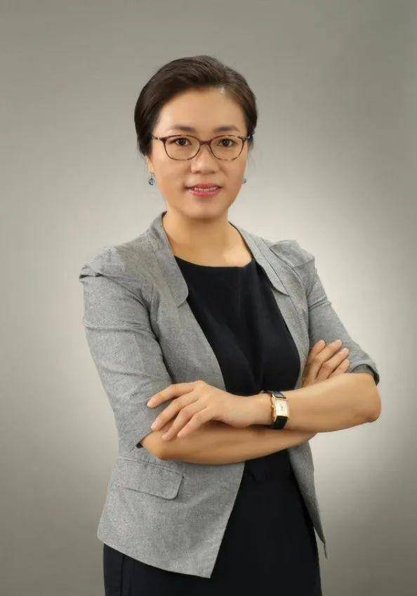 华为中国政企智慧城市业务总裁胡芳——本文转自百家号:智慧岛百人会