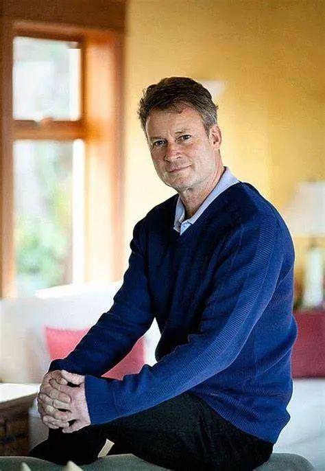 当生命中最简单的事——呼吸,都成了威胁 | 一周赠书_蒂莫西·伊根