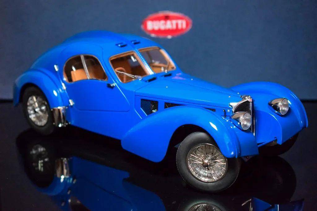 一个美丽的蓝色传奇——布加迪 57sc atlantic大西洋