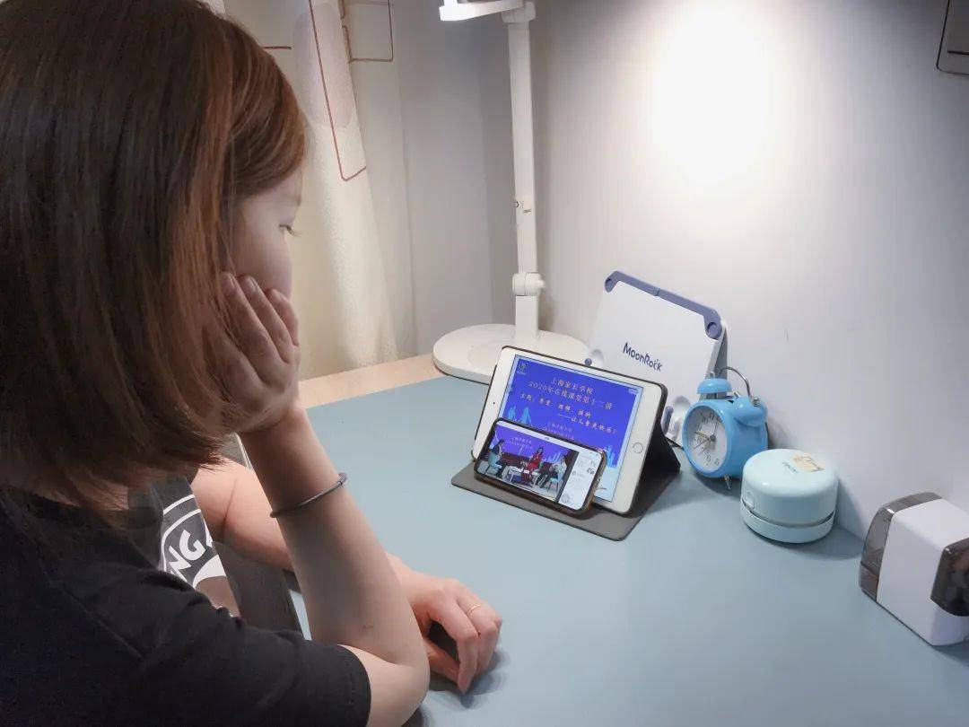 【家长网课】尊重 理解 接纳——让儿童更快乐_手机搜狐网