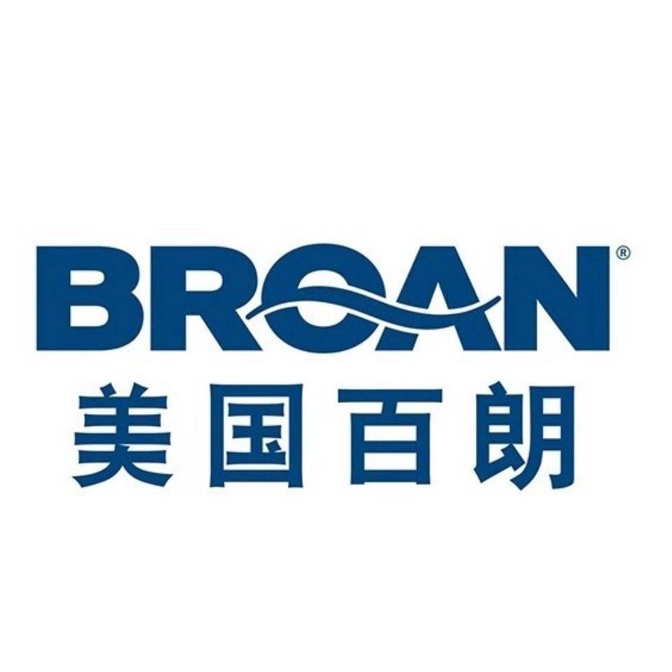 原创梅拉尼娅演讲带口音遭人嘲笑把那个非法移民赶下舞台