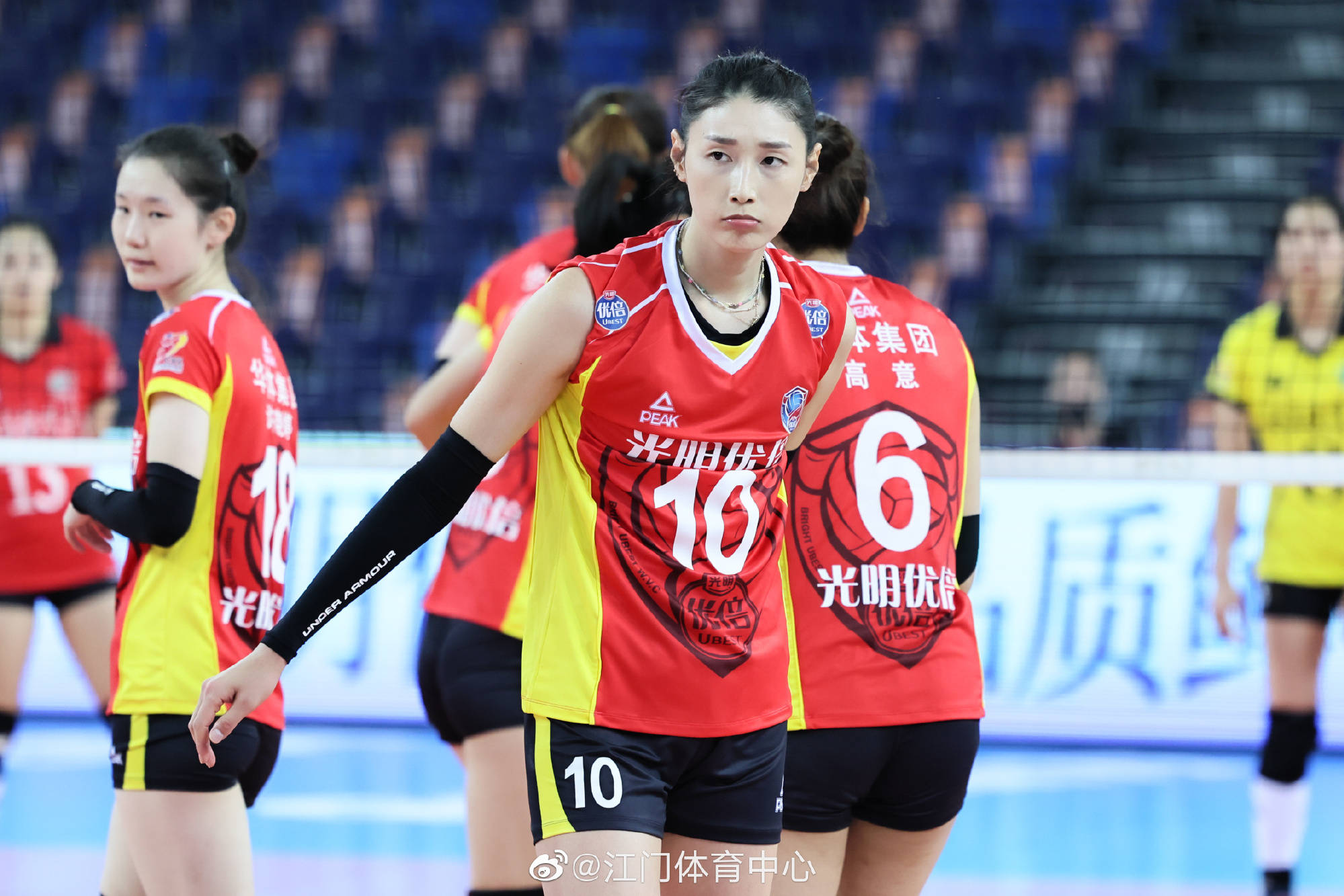 金延璟半决赛第三场无用武之地小组赛上海女排对阵福建女排