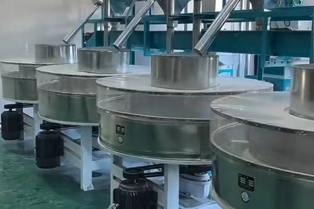 石磨磨粉机-石磨加工机组_石磨_机组_加工