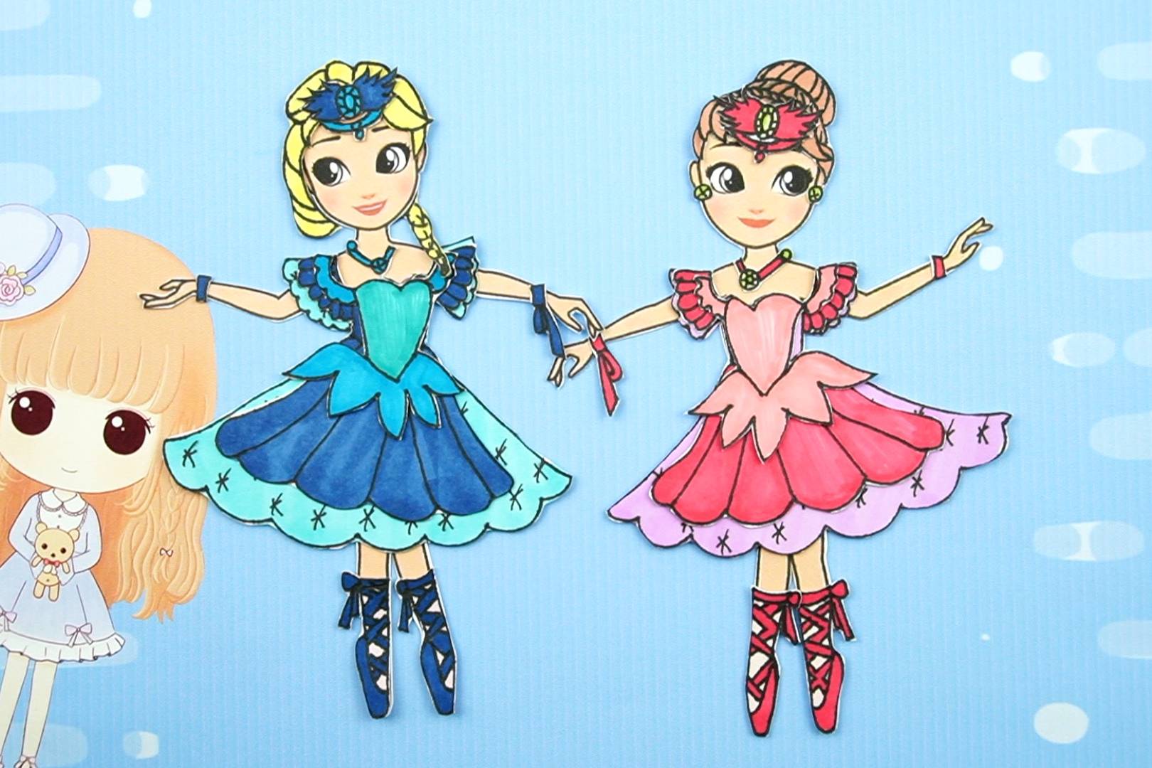 迪士尼公主手工换装秀,制作艾莎公主蓝色芭蕾舞裙纸娃娃贴纸