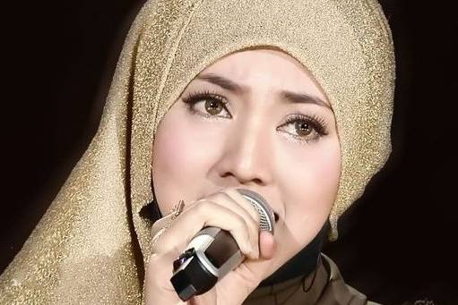 著名马来西亚女歌手图片