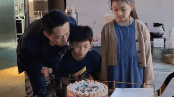 大S起诉汪小菲曝光孩子正面照，你更支持谁？