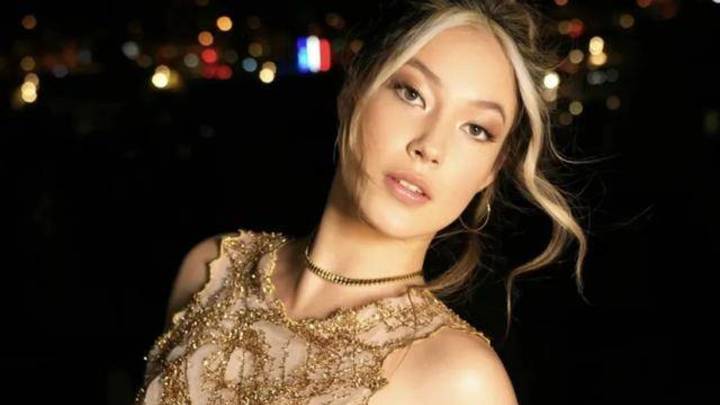 张艺谋儿子甄子丹女儿将参加巴黎名媛舞会，你期待吗？