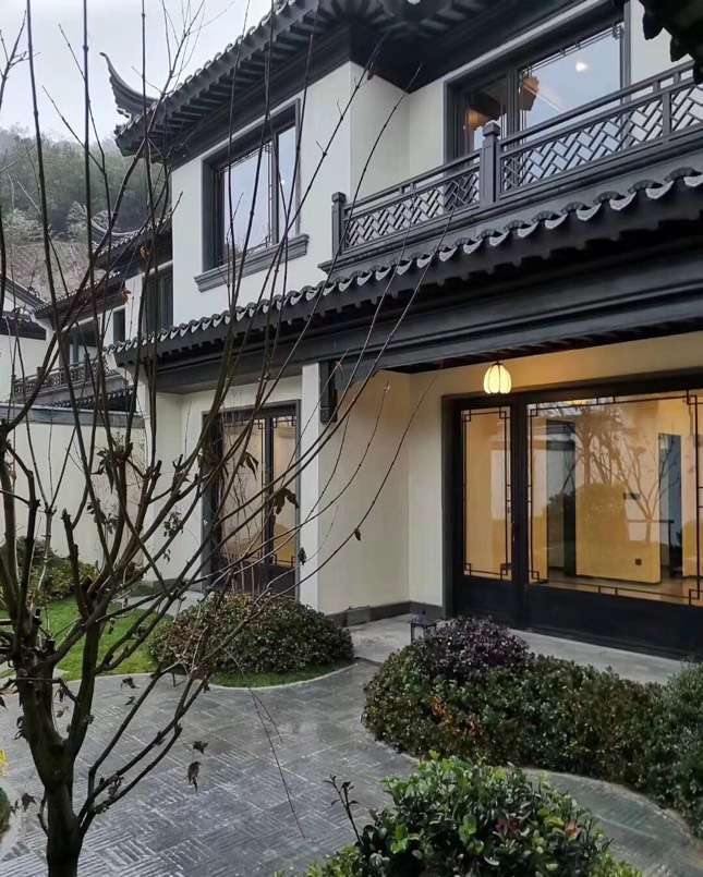 铝艺仿古花窗