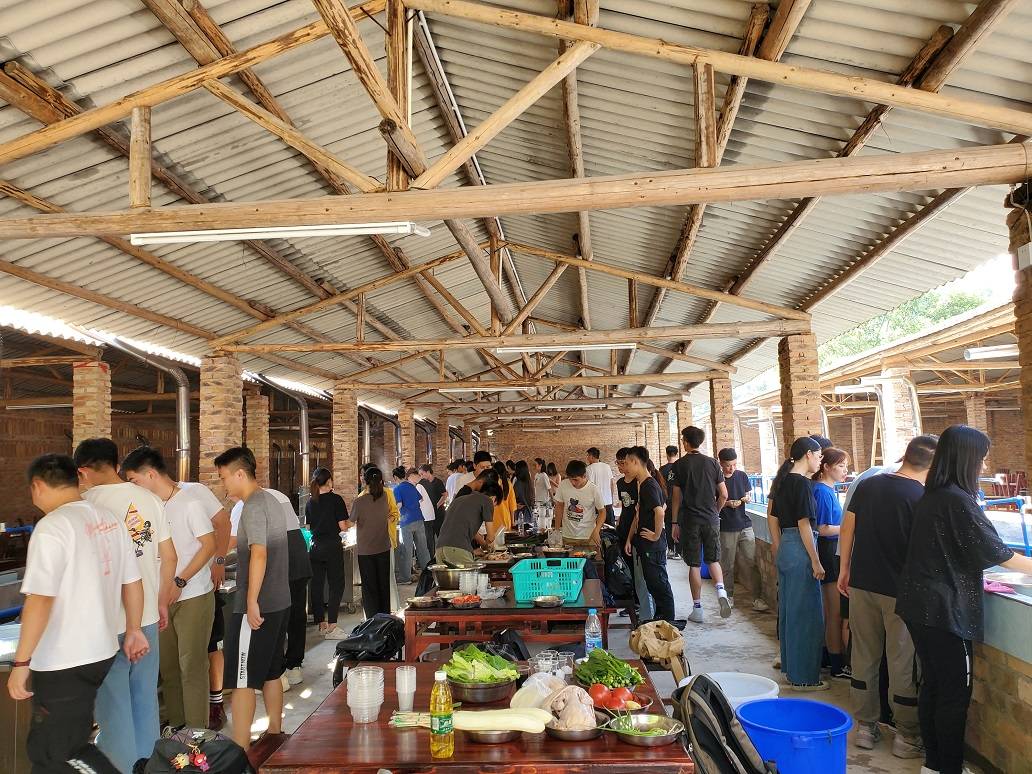 广州组织公司篝火晚会团建活动加烤全羊的地方