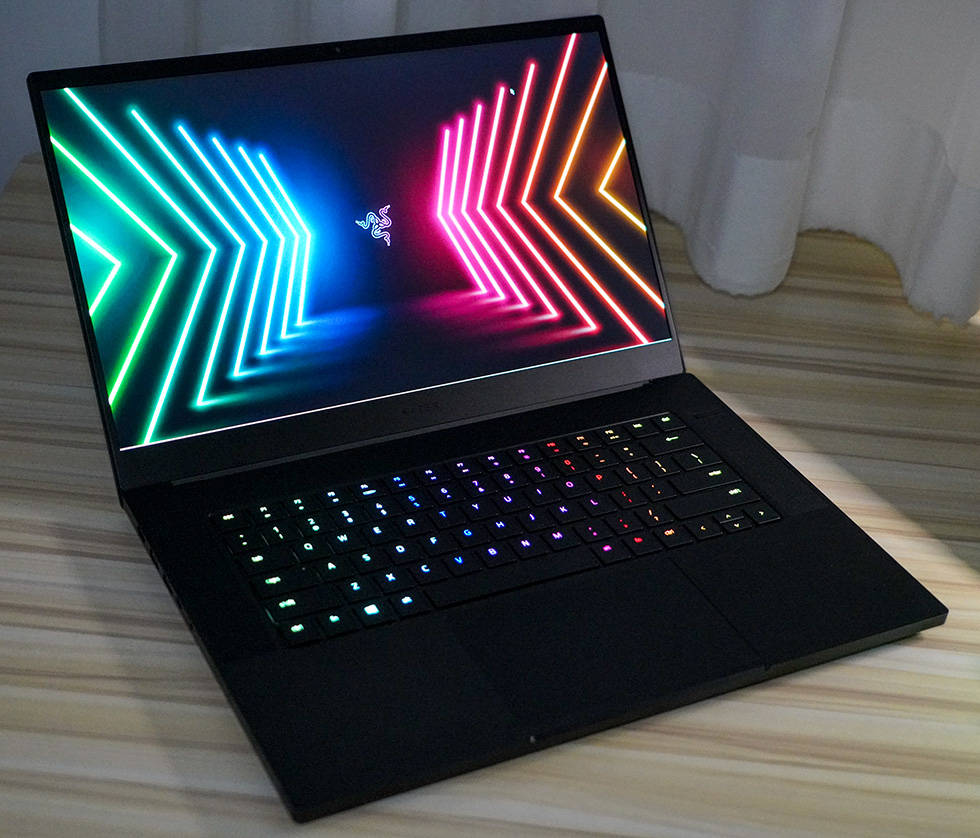 怀揣rtx3070的精致偏执狂雷蛇灵刃15精英版开箱体验