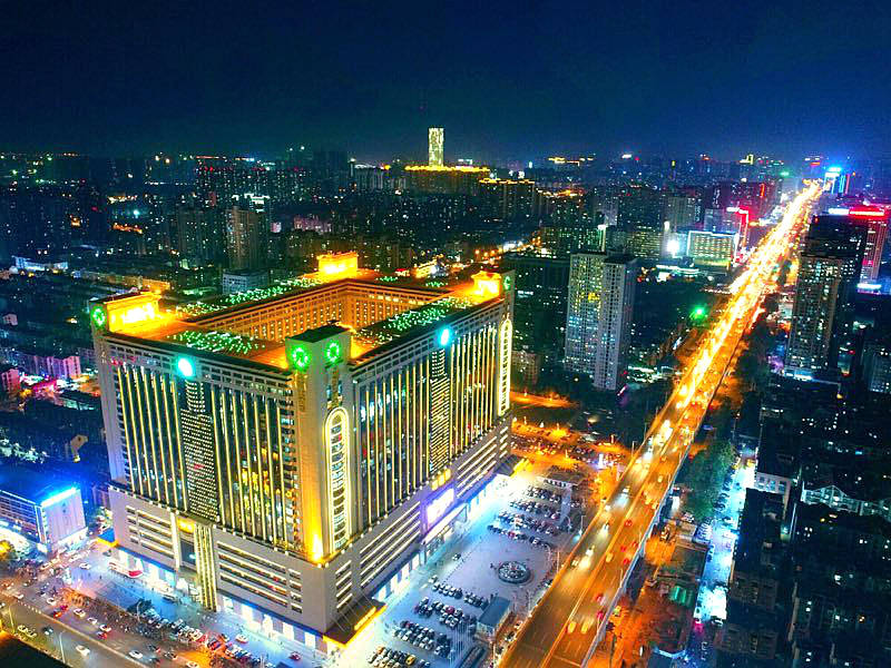 一座带你体验繁华盛世灿烂文化的酒店万家丽国际大酒店