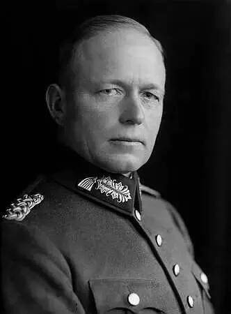 摘要:二战时期,德军克莱斯特元帅指挥的a集团军群,是德军主力兵团