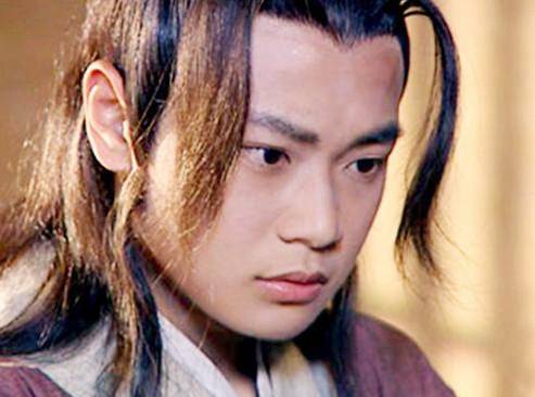 人家16岁就是"顶流"了好不好_曹骏
