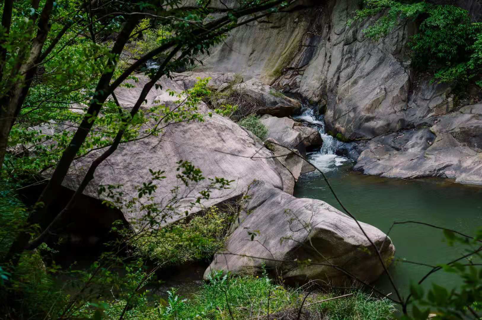 新县墨河峡谷景区图片