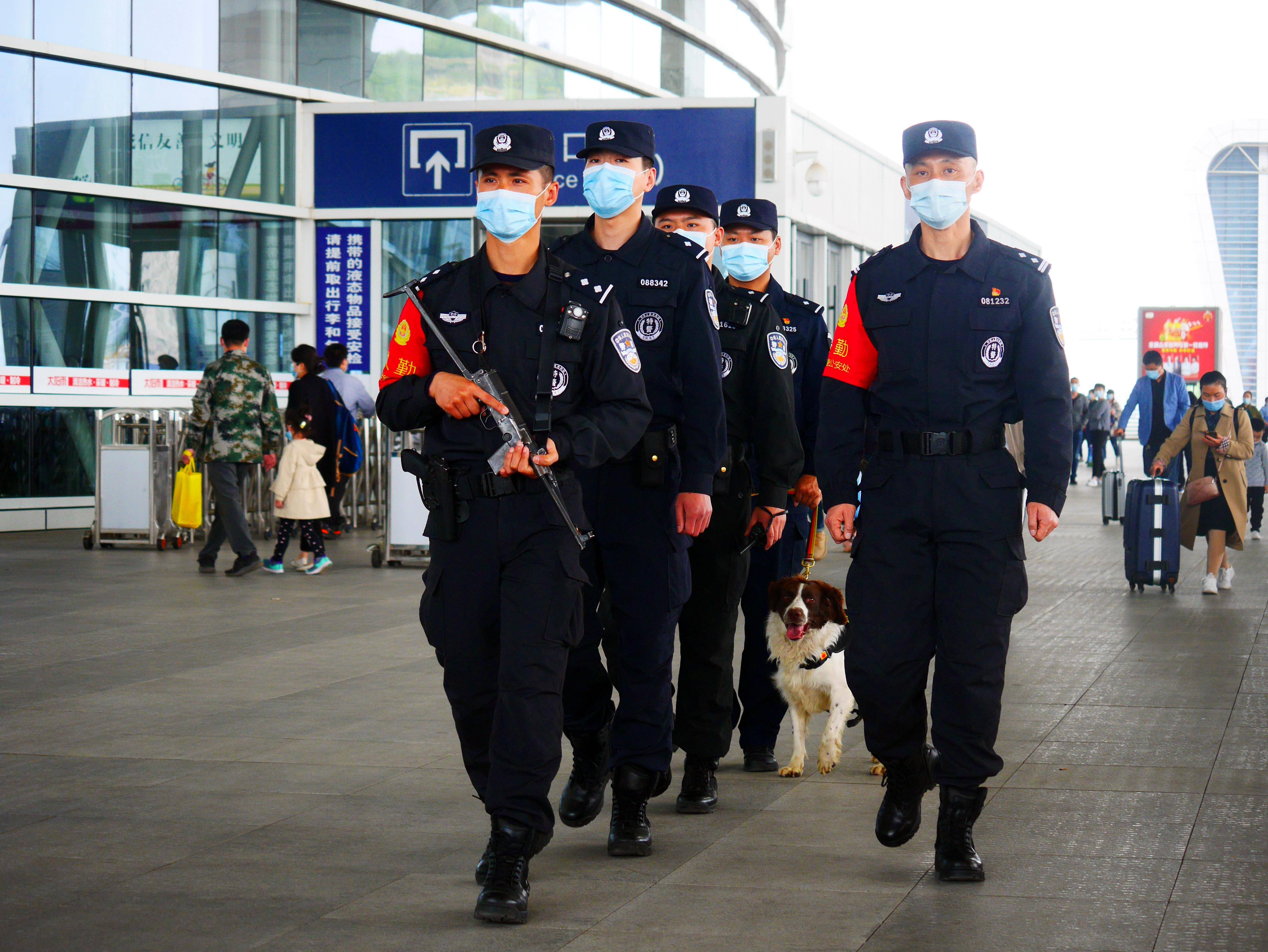 巡警制服图片