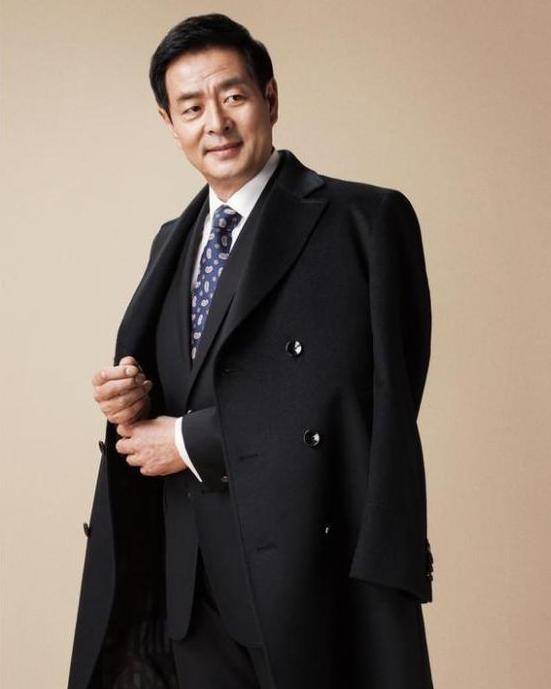 濮存昕谈艺人人设崩塌演员要认识到自己的渺小