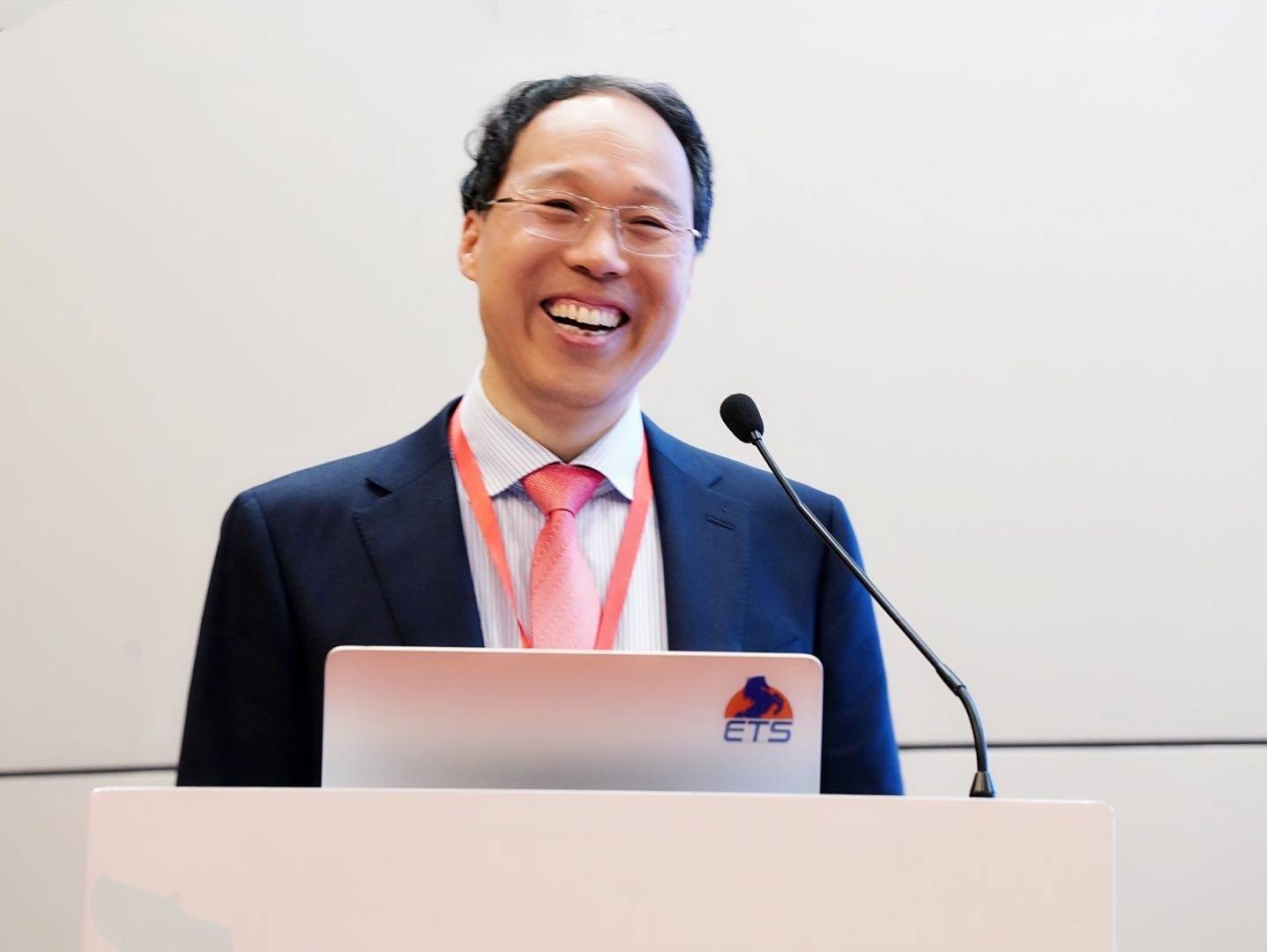 重大进展协和医院邵增务团队肿瘤光动力治疗和椎间盘退变机制研究新