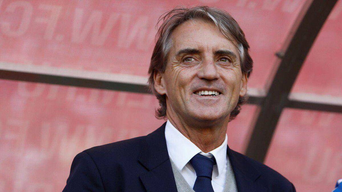 意大利队与主教练曼奇尼续约至2026年 将率队战两届欧锦赛和世界杯_格拉维纳