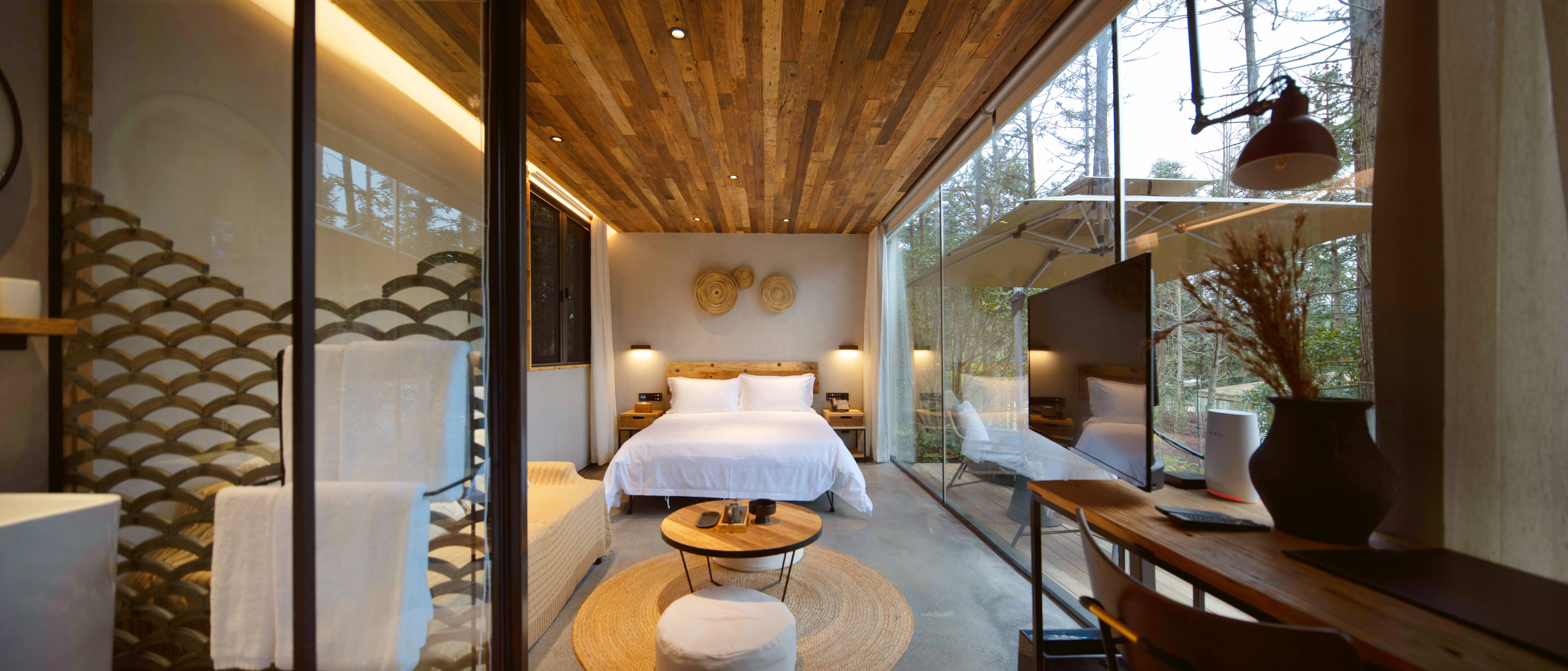 打造未来文旅新ip,地球仓幕后故事