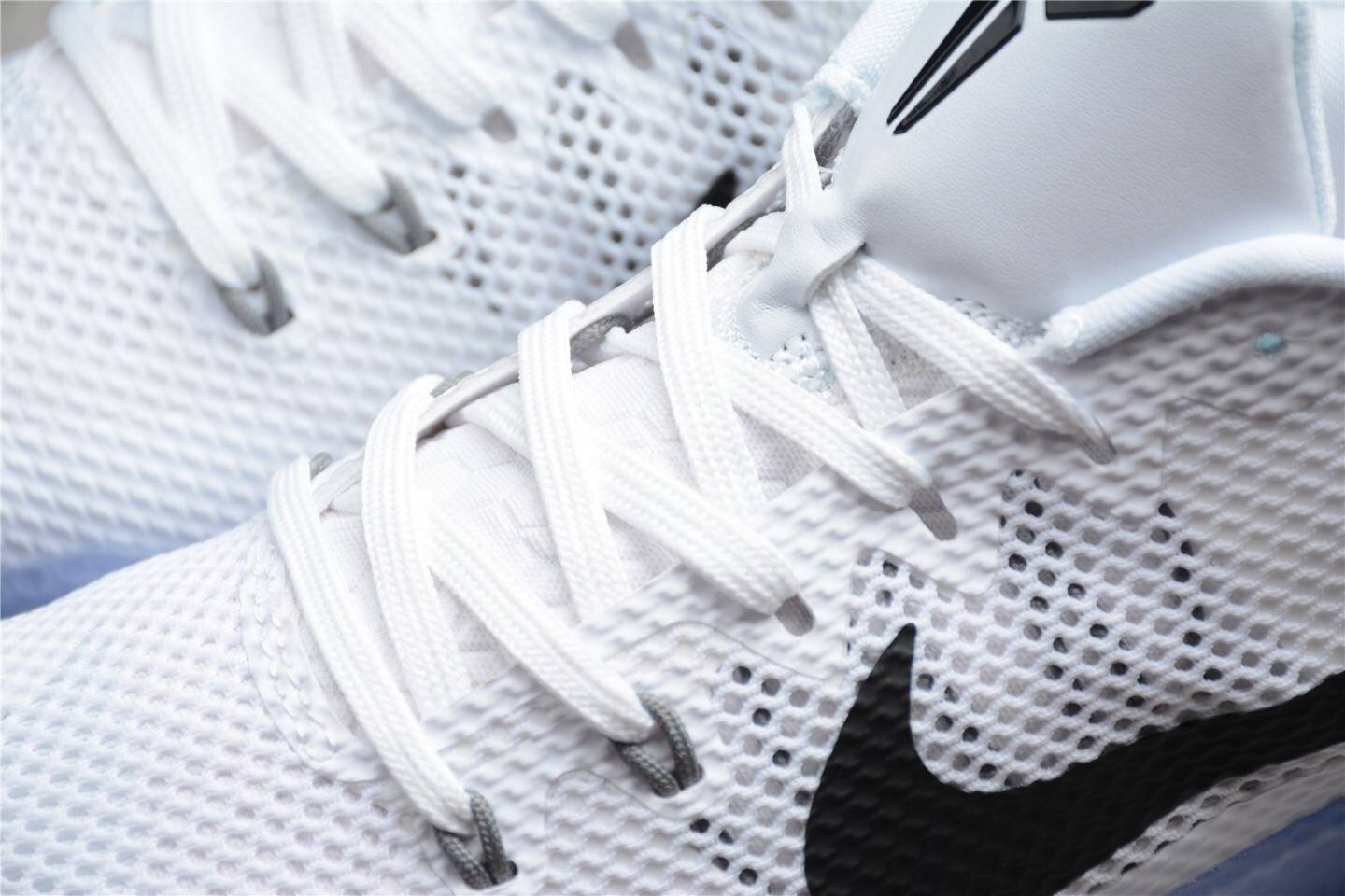 耐克 nike kobe 科比 11 em low fundamental 贝多芬白黑篮球鞋评测