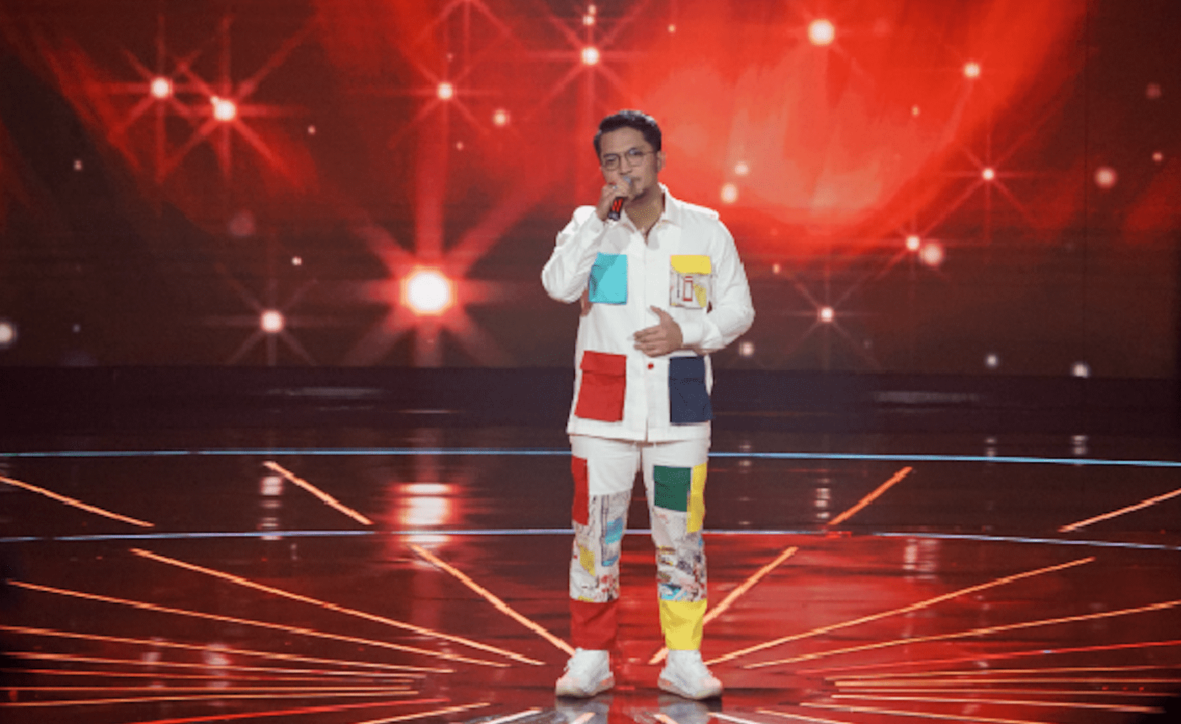 原创欢聚行远路全球化本地化短视频直播内容社交